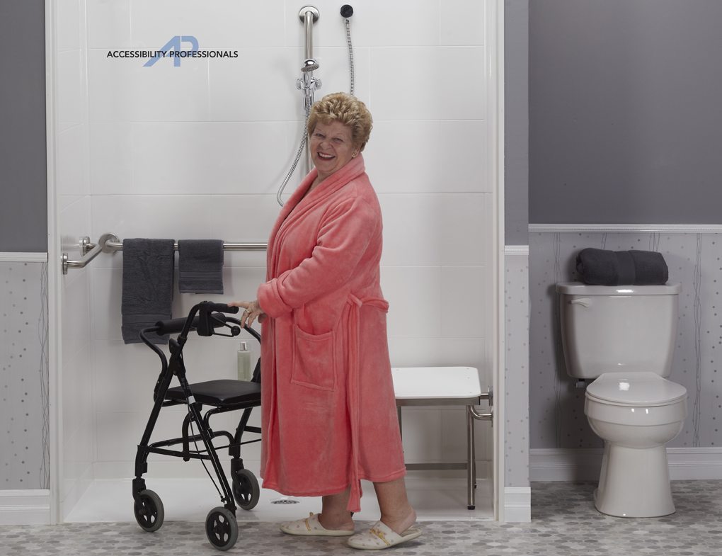 How to Use a Toilet After Hip Replacement - EquipMeOT