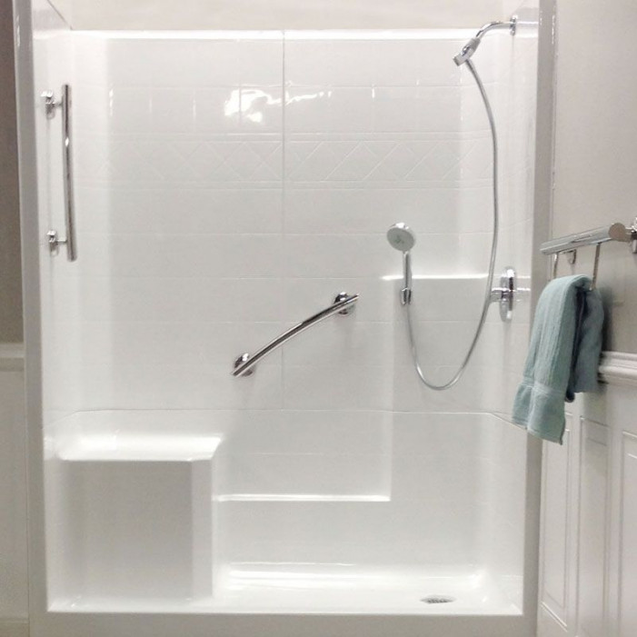 hand shower kit with extra mount 